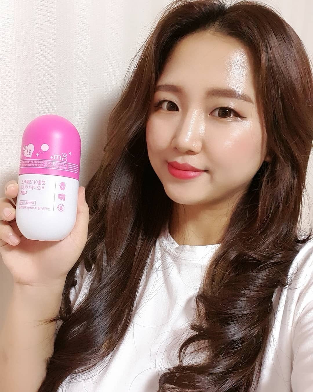 윤뚜 on Instagram: “돌준맘으로 준비 스타투 !!
유명한 분홍이, 초록이 첨 먹어보는뎅,,넘 기대됨👉👈
.
GRN분홍이,초록이 시즌3 !
업그레이된 정제 코팅으로
섭취하기 거북했던 냄새들이랑
목넘김이 편해졌다고 하던데!
그래서 그런지 술술 잘넘어감(뭔들^^)”