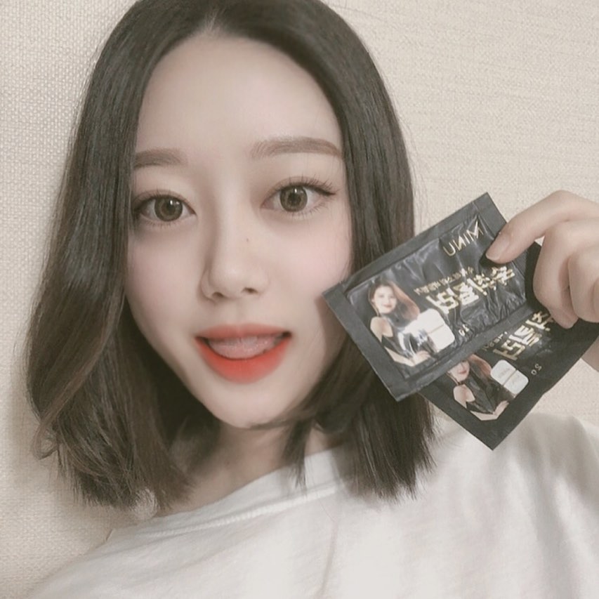세영 22 on Instagram: “탈탈 털어마시고 탈탈 숙취없애기😝
속는셈치고 주량까지 넘었는데도 괜찮아..
이제 숙취킬러없인 술 안마셔 🥺🥺 #미누 #minu #미누숙취킬러 #숙취킬러 #minu숙취킬러 #미누숙취해소제 #숙취해소제 #술자리센스템  #숙취해소 #음주스타그램 #술스타그램”