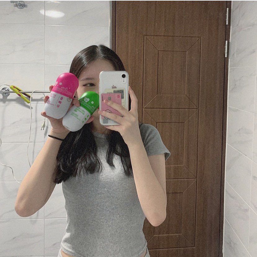 아영 on Instagram: “grn 분홍이 초록이 💓💚 분홍이는 탄수화물이 지방으로 합성되는 것을 억제하여 체지방 감소에 도움을 주고 ✔️ 초록이는 배변활동 원활과 식후 혈당상승 억제에 도움을 줘요 !!!! 많이 먹으면서 살도 빼는 일석이조 👌🤩 시즌3로 바뀌면서 새롭게…”