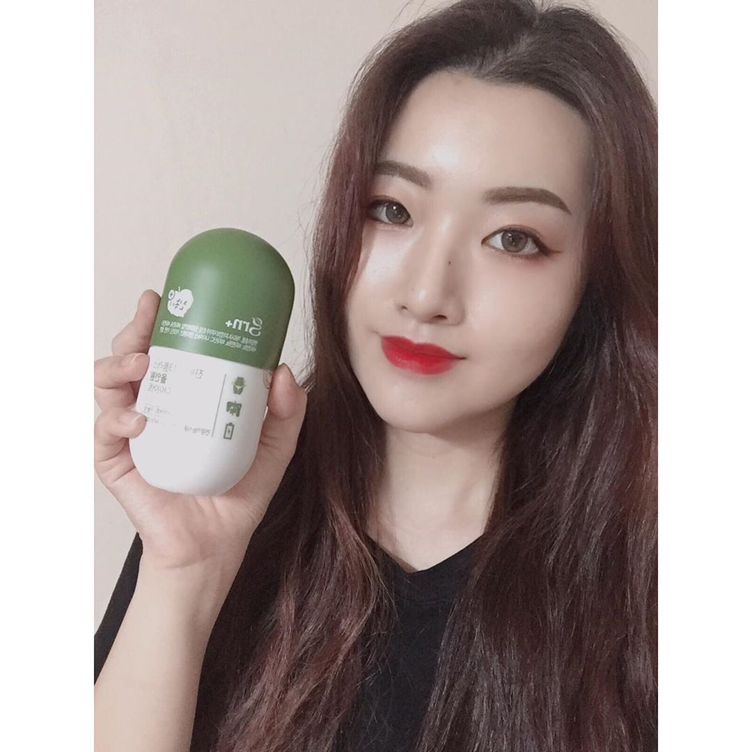 𖤐𖤐𖤐𖤐효신 on Instagram: “체지방감소에 도움이 되는 깻잎추출물과 가르시니아가 포함되어 2중으로 체지방감소에 도움을 주는 GRN 다이어트 제품 진녹이🍃 그 외 알로에전잎이 포함되어 배변활동에도 도움을 주고 비타민 A,B,C 등 필수영양소를 채워 넣은 올인원 제품! 진녹이와 함께…”