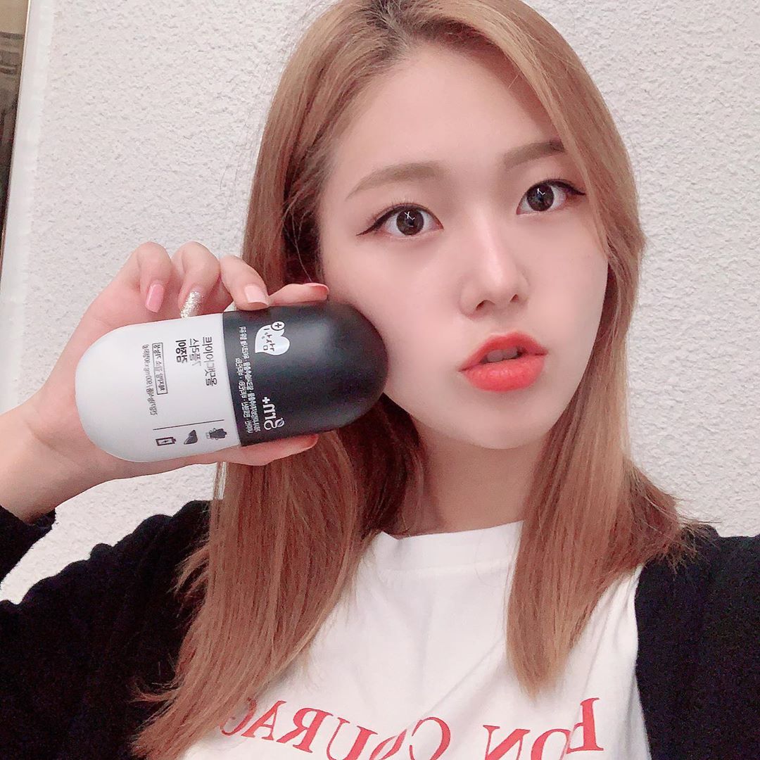 이도경 on Instagram: “검정이는 남자친구한테 선물했어요 ~ 😊
⠀
가르시니아로 체지방감소하고
밀크씨슬로 간 건강에 도움주고
옥타코사놀로 지구력 올리고
7가지 주원료 일 섭취량 100% 충족
#grn검정이는 남자다이어트를 위한 제품입니다”