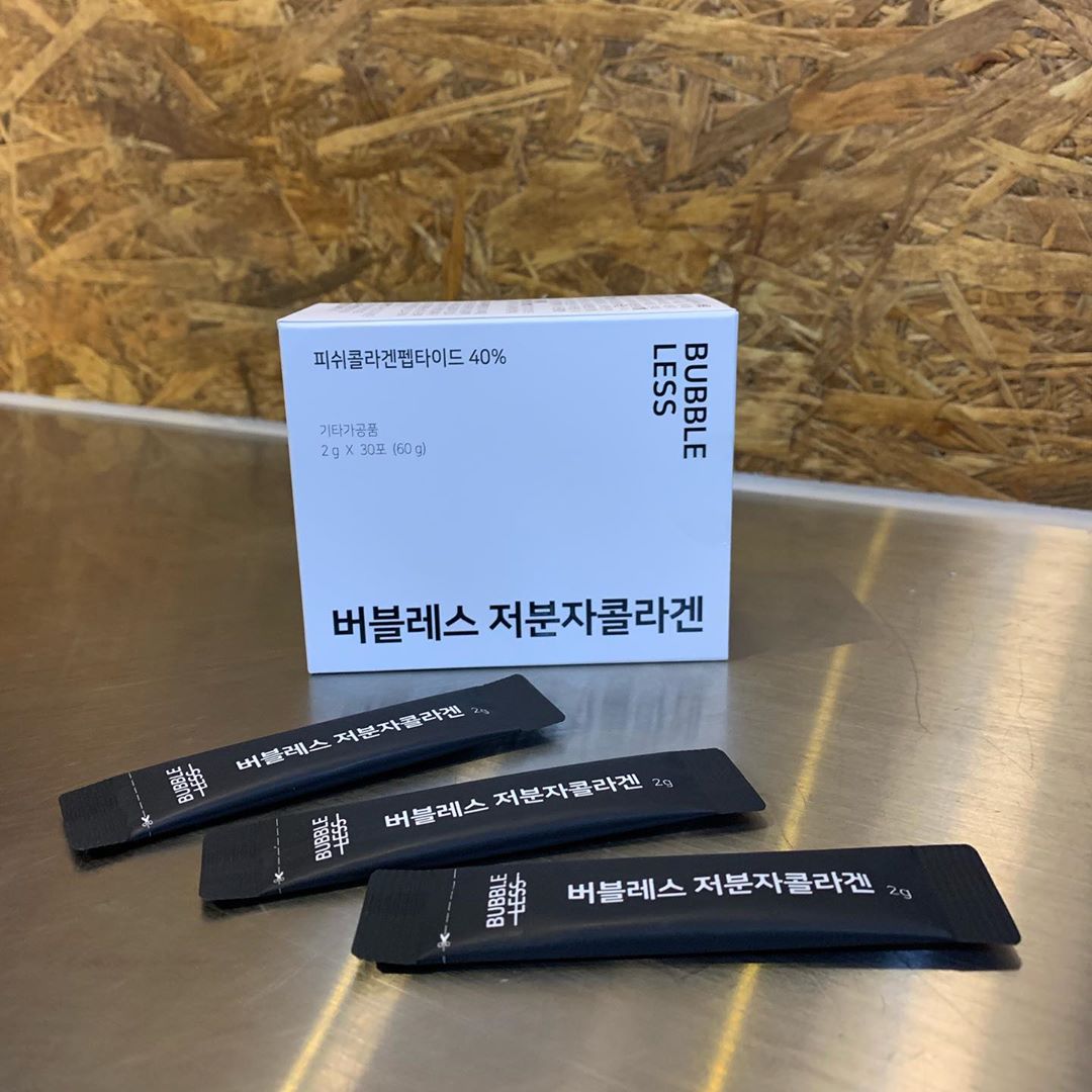정현 (27) on Instagram: “버블레스콜라겐 !  거품가를 뺀 실속있는 가성비 제품을 판매하는 버블레스 😎👍 의 신제품입니다 😱  여자라면 콜라겐 챙겨먹어야되는거아시져 ⁉️ 분자 구조가 작은 피쉬 콜라겐을 사용해서 체내 흡수율이 높아요! 짱 짱🥰  콜라겐 합성의 기본 물질인…”