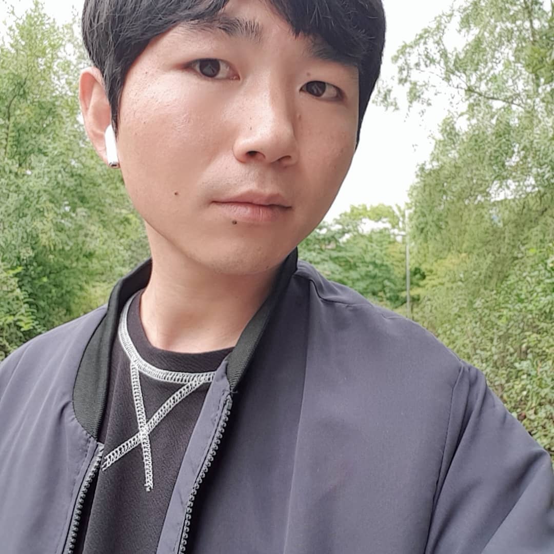 일 끝나고 산책~