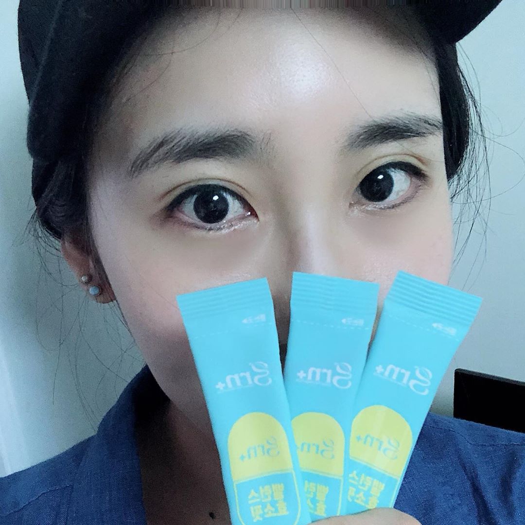 금초 on Instagram: “💛GRN 밸런스 효소핏💛 지금 다이어트 중이라면 GRN 밸런스 효소핏하세요💙 - ✔지금 다이어트 중이라면? ✔원활한 배변활동을 원한다면? ✔맛있는 효소다이어트를 원한다면? ✔상큼한 레몬맛을 좋아한다면? ✔언제 어디서나 다이어트 관리를 할 수 있다면?…”
