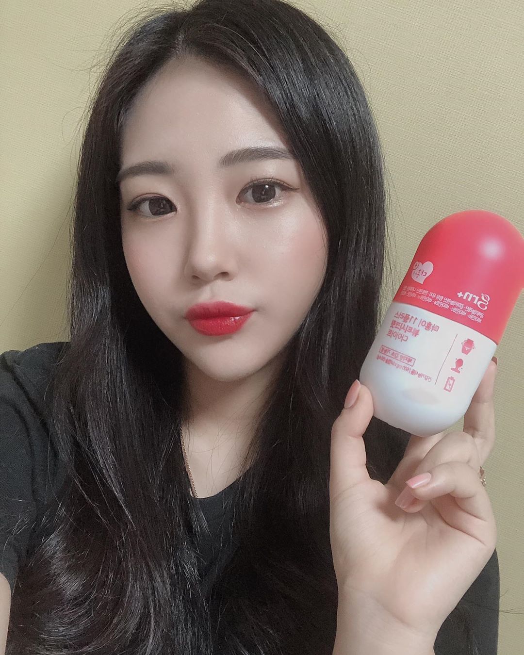 Happiness❤️ on Instagram: “🔥이미 많은분들의 후기로 인증된GRN 다홍이는 ❤️체지방 감소에 도움이 될 수 있는 CLA(공액리놀레산)이 포함되어있어 다이어트에 효과적이고 ❤️월경 전 변화로 인한 불편한 상태를 개선하는데 도움을 줘 여자들에겐 꼭 필요한 감마리놀렌산이 포함되어…”
