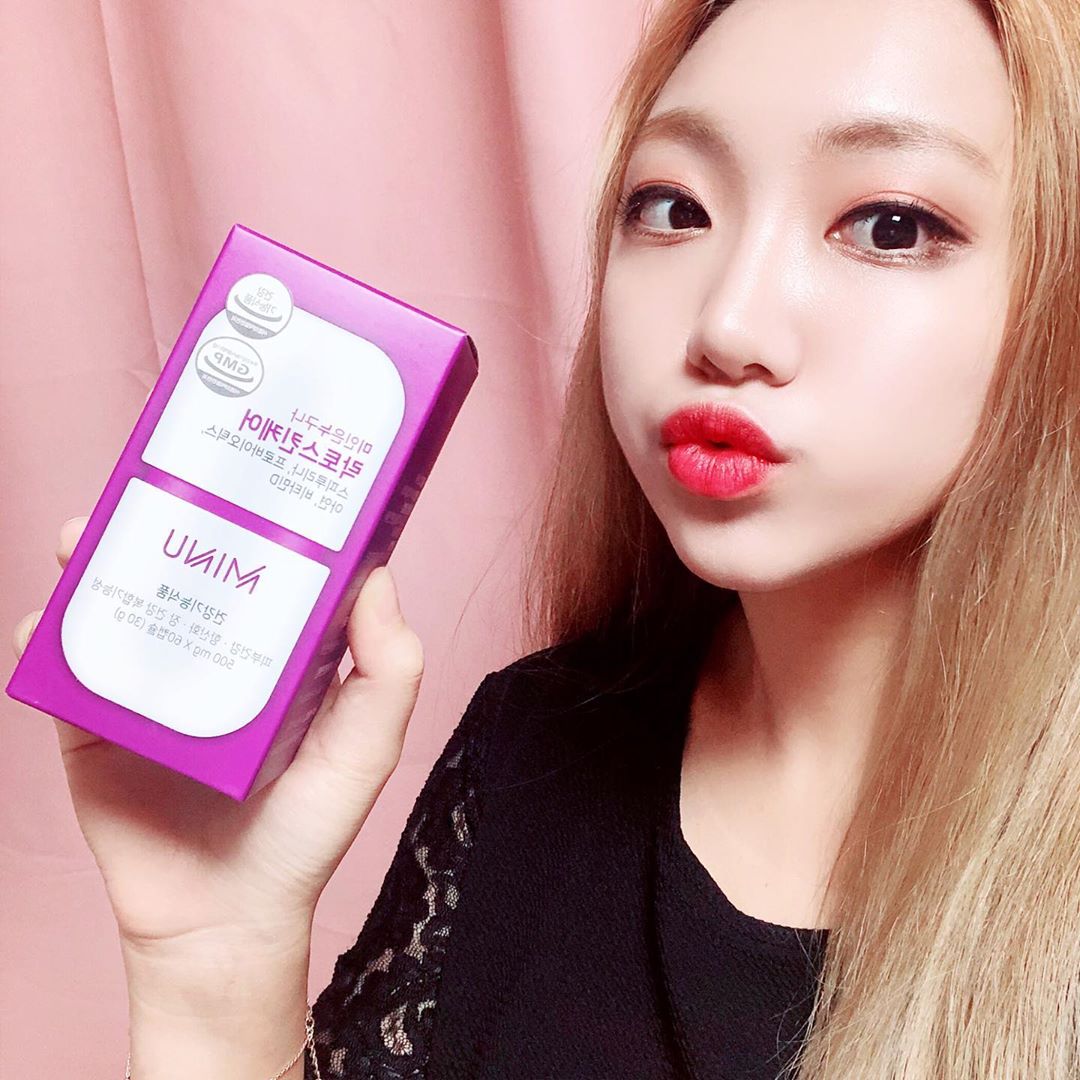 혠 on Instagram: “다이어트할 때 피부도 같이 관리해야 되는 거 아시죠?  피부관리 함께해요 😘 . . . . .  #미누 #minu #미누락토스킨케어 #락토스킨케어 #minu락토스킨케어 #스피루리나 #신바이오틱스 #여드름관리 #피부관리  #여드름케어 #여드름피부관리…”