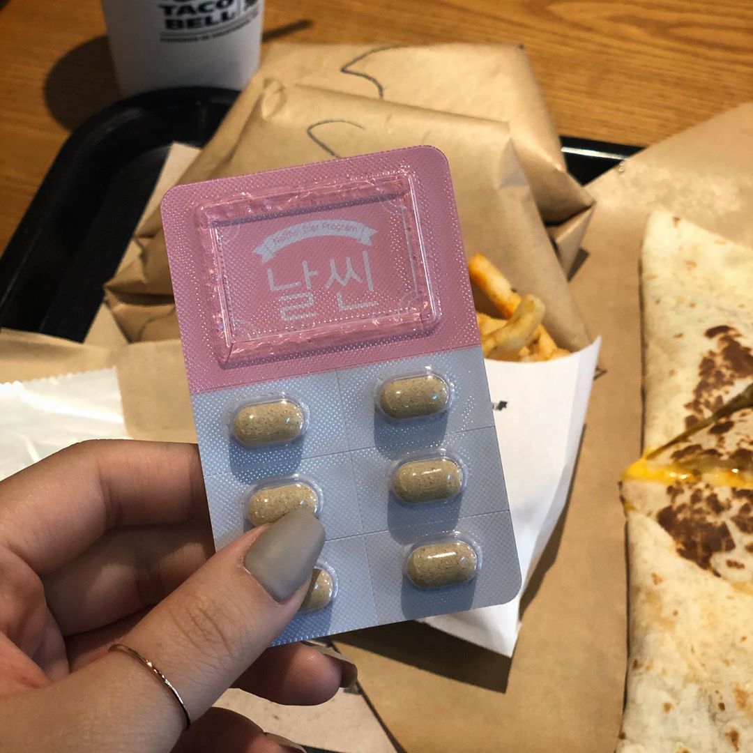 Jeong Eun Lee on Instagram: “다이어트는 해야하고 맛있는건 먹어야하고.... 정말 공기조차 맛있는 요즘 운동을 하긴하지만😭 너무 불안해서 보조제를 챙겨먹고 있어요 . 별에 별거 다먹어봤던거 같긴한데 #리마이미날씬 이 가장 효과가 짱👍🏻이었어서 제품 리뷰 올려요 . 기본적으로…”