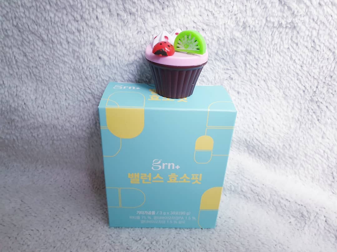 김은소닝 on Instagram: “맛있는효소❤ 상코미😆 레몬요거트맛 폭풍ㅇㄱ 세계로 인도하심..^^ 효소라고해서 맛없을줄 알고 기대 안했는데 흡사 레*나 먹는느낌? 더 부드러운맛👍 이지컷이라서 간편섭취 가능👍👍 개별포장이라 한개씩 들고다니면서 먹기도 편하고 짱 단연 최고는 말해뭐해…”