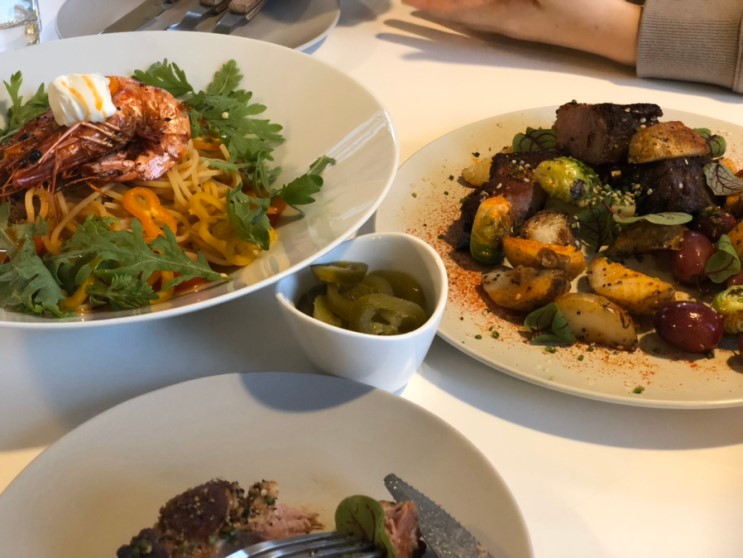 성수동 서울숲 맛집 레귤러에서 건강하고 맛있는 식사 했어요!