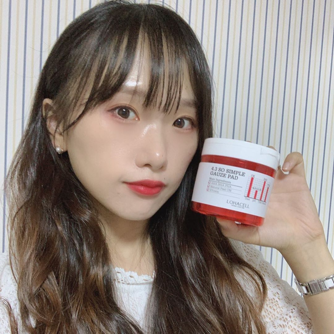 혬토링✨ on Instagram: “[로하셀] 쌍욕패드 4.3 쏘 심플 거즈 패드🌿 로하셀 리얼 피팅 쿠션 체험 이후... 믿고 쓰는 로하셀이 되어서 쌍욕패드 체험단 모집 하실 때 지원해서 당첨 되었답니다 :)❤️ 후후 제 정성 쩌는 쿠션 리뷰 보셨겠지 담당자님...? (?) 암튼…”