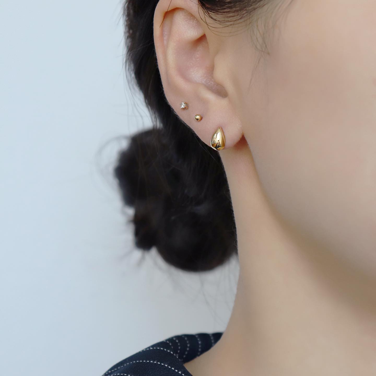 데일리로 착용하기 좋은 사이즈
waterdrop earring입니다✨
