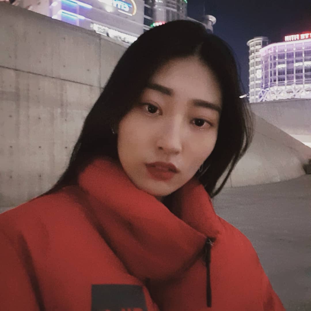 🤞
.
.
#일상 #일상스타그램 #데일리 #데일리룩 #패션 #팔로우 #셀피 #셀카 #셀스타그램 #헤어 #ootd #photo #fashion #style #like #follow4like #daily #red #hair #good #dailylook #좋아요