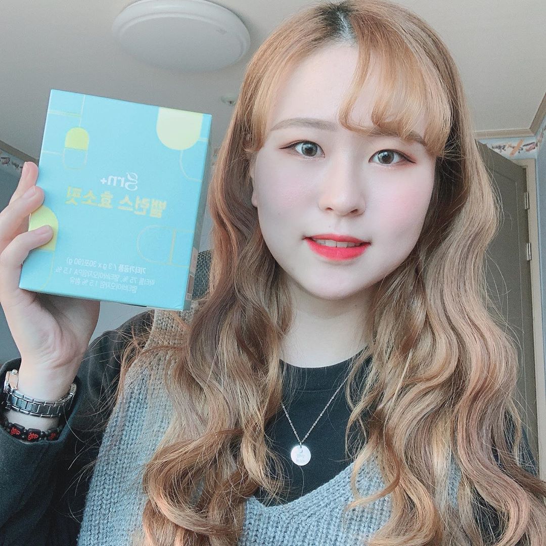이유진 on Instagram: “"GRN 신제품 밸런스 효소핏🍋🍊" . 페북에서도 많이 봤던 제품👏🏻 꾸준히 먹어보고 리뷰 올리느라 늦어졌지만 ㅎㅎ 역시나 다이어트는 어려운것😅 . 제품만 먹었을때는 레모나 먹는 느낌? 달달하니 맛있고 효과 있다고 생각하니 화장실도 자주 가게되고…”