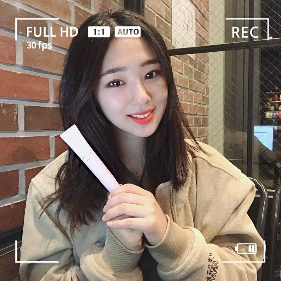 임희나ʕ•̫͡•ʔु☂ on Instagram: “#블랑풀 #필터크림 #블랑풀톤업 #블랑풀필터크림 #톤업크림 #톤업크림추천
자연스럽게 2톤 UP + 지속력 짱짱인 톤업크림👻”
