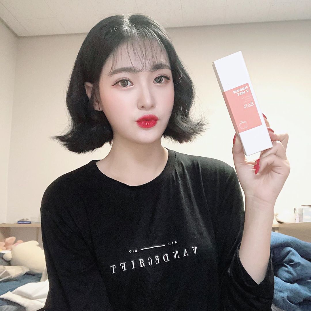 손현주 on Instagram: “토너 대용으로 사용하는 너무 촉촉한 호박미스트‼️”