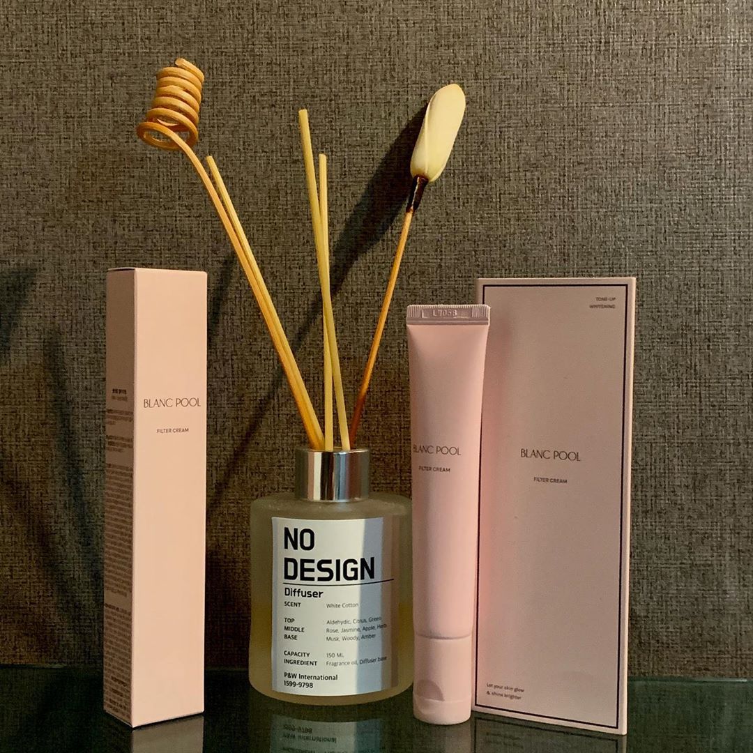 ᴡ ᴏ ᴏ ᴊ ᴇ ᴏ ɴ ɢ on Instagram: “#블랑풀 #필터크림 #블랑풀톤업 #블랑풀필터크림  #톤업크림 #톤업크림추천 #리뷰쉐어 #ad . . . 날이 건조해지면서 내 피부도 뜨기 시작했는데 진짜 타이밍 굳 ㅠ̑̈ㅠ̑̈♥ 일단 손등에 짜보면 그냥 하얀 크림인데 피부에 바르는 순간 묽게…”