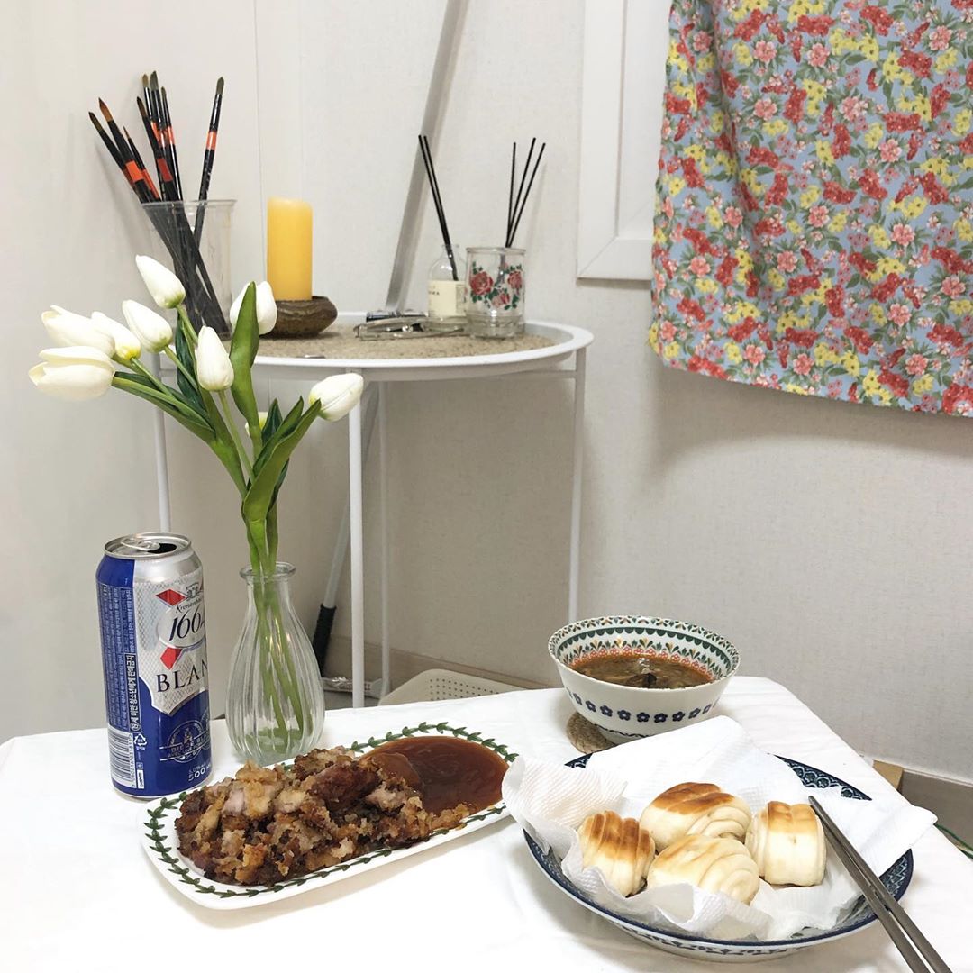 배 on Instagram: “집에서 만들어먹는 탕수육🍴 솔직히 별로 기대안했는데 진짜 맛있다 집에 기름만 있으면 엄청 간편하게 만들수있어욤•• 고추잡채에 꽃빵찍어먹으먄 진짜 천국가는맛•• . 푸드얍 회원가입시 30%할인됩니다!맛도 좋은데 가성비도 진짜 좋아요(중국집 1/4…”