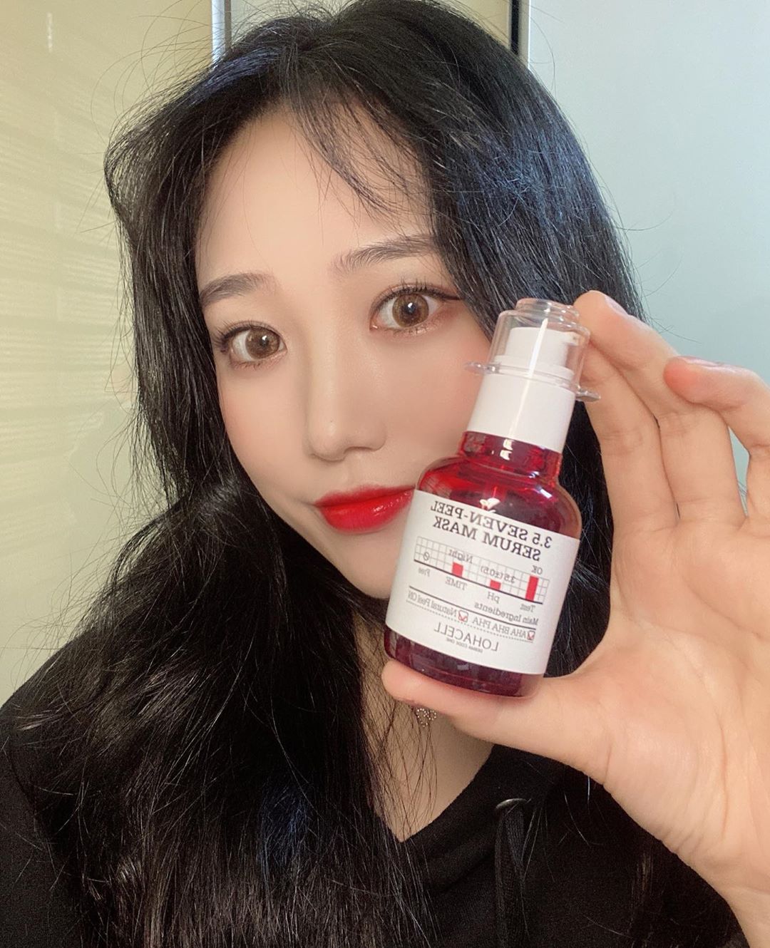 ʕ·ᴥ·ʔ on Instagram: “요즘 피부 좋아진 이유😁- - - - - - - - - - -  #로하셀 #lohacell #로하셀피부재난응급세럼 #로하셀응급세럼 #피부재난응급세럼 #응급세럼 #로하셀3_5세븐필세럼마스크 #로하셀세럼마스크 #3_5세븐필세럼마스크 #로하셀쌍욕세럼…”