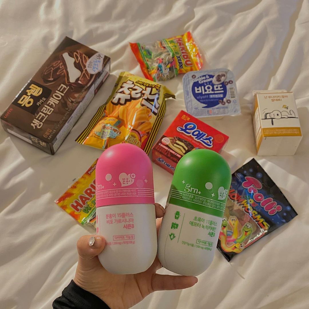 [ U & MODE ] on Instagram: “'grn'분홍이 초록이 💗💚
-
다이어트엔 요만한게 없지
확 바뀐 업그레이드 버전으로
먹는내내 불편함 없이 건강한
다이어트를 할수있다 😘
나의 밥먹기 전 과 밥먹구 난 후를
책임지는 분홍이 초록이 🌈”