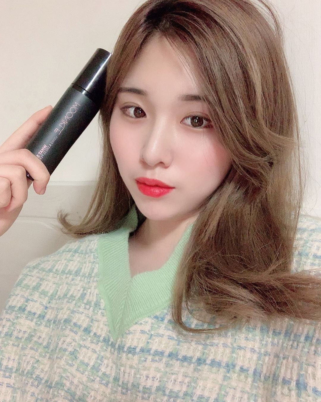kIM JUNG BIN[필라테스강사]🍃 on Instagram: “새로 바꾼 드레스퍼퓸 왓솝 향😜 따뜻향 좋아하는 분은 추천합니다 ㅎㅎ 저도 따뜻한 행 좋아해서 잘쓰고있어요 👏🏻 #뭉클 #뭉클섬유향수 #섬유향수 #섬유탈취제 #뭉클왓솝 #필라테스강사 #피드 #팔로우 #팔로워 #댓글환영 #인친 #협찬 #오오티디 #모델…”
