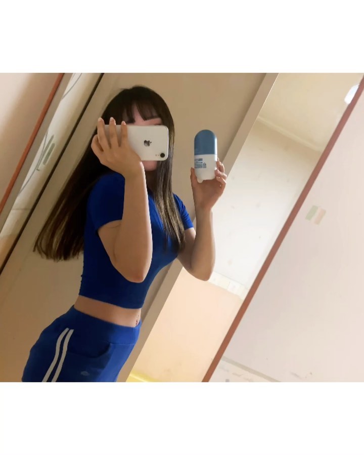 가람 ᴳᴬᴿᴬᴹ 🇰🇷 on Instagram: “지알엔의 활력소! 스트레스로 인한 피로와 긴장, 체지방 케어에 도움을 주는 하늘이와 배변활동과 면역기능에 도움을 주는 유산균덩어리 천둥이⚡️ . #GRN #지알엔 #GRN하늘이 #GRN천둥이 #grn하늘이천둥이 #grn천둥이하늘이 #하늘이천둥이…”