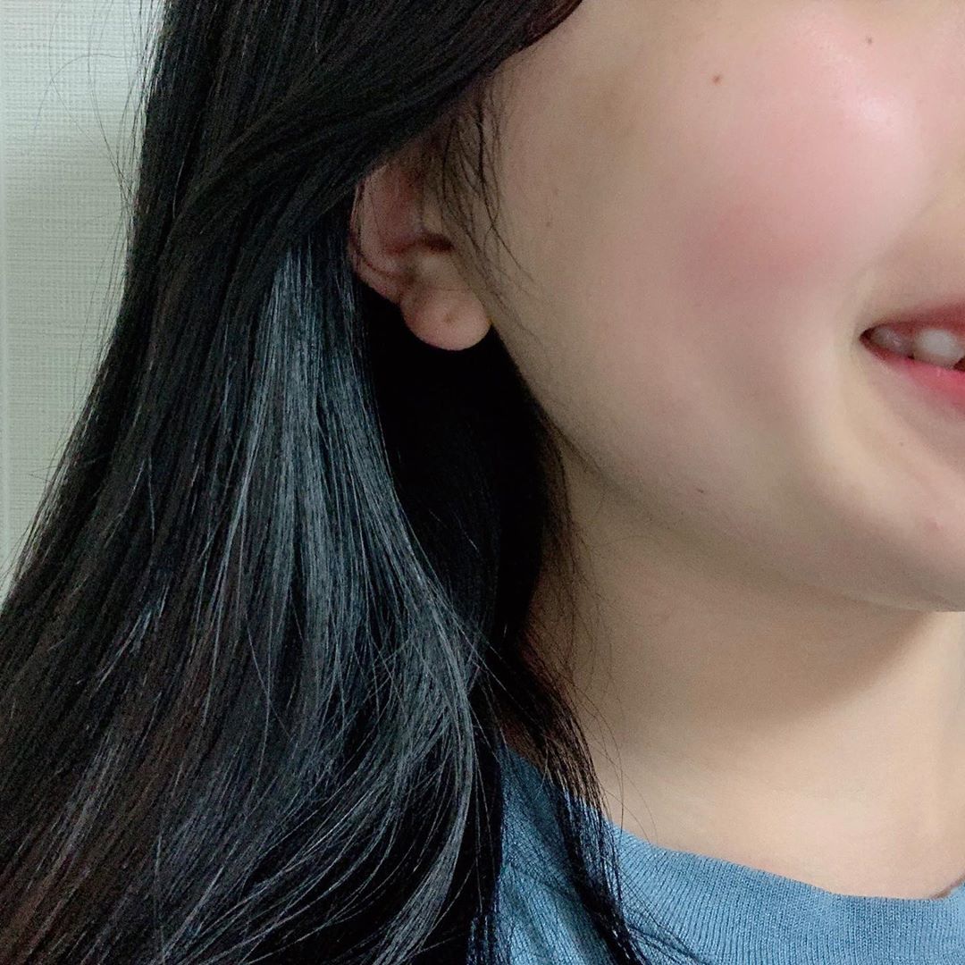 @beautiful___moment__ on Instagram: “<닥터프로그 콘트롤-톡스 필링젤> - 오로지 피부 각질에만 반응하는 필링젤 . - 비타민C가 다량 함유된 시트러스계열 추출물이 피부톤과 피부결을 매끄럽게 정리해줌 - 냄새가 너무 좋아 계속 맡고싶음 - 자극 없이 피부가 매끄러워짐을 바로 느낄 수…”