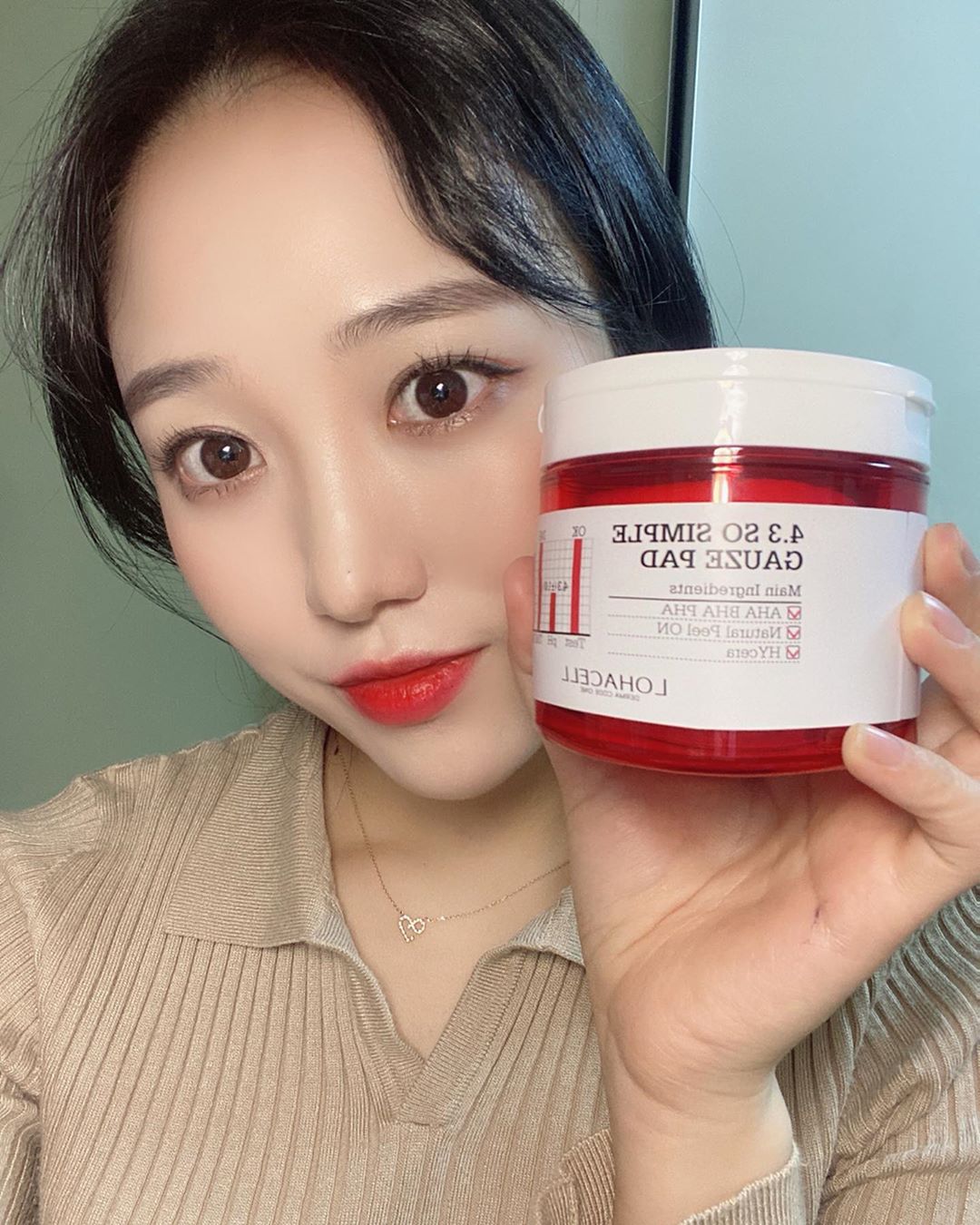 ʕ·ᴥ·ʔ on Instagram: “겨울철피부 로하셀 하세요 제발!!!!- - - - - - - - - -  #로하셀 #lohacell #로하셀피부재난응급패드 #피부재난응급패드 #로하셀응급패드 #응급패드 #로하셀4_3쏘심플거즈패드 #쏘심플거즈패드 #로하셀쌍욕패드 #쌍욕패드 #재난패드…”