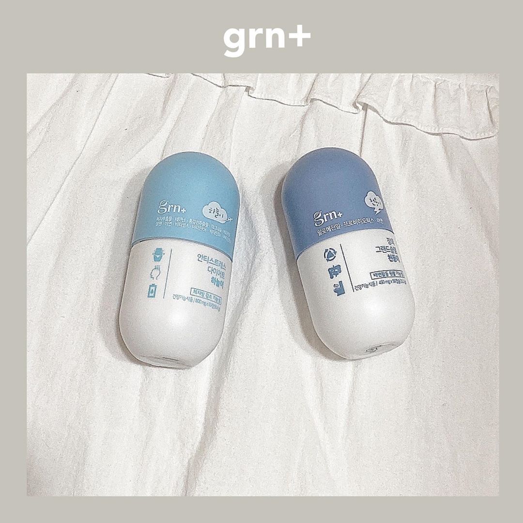 (ﾉ◕ヮ◕)ﾉ*:･ﾟ✧ on Instagram: “❘ ♥︎ 𝚐𝚛𝚗+ 𝙱𝙻𝙰𝙲𝙺 𝙵𝚁𝙸𝙳𝙰𝚈 ♥︎ ⠀ ⠀ 다이어트 할 때 많은 도움을 받았던 제품 ✧٩(•́⌄•́๑)و ✧ ⠀  천둥이 ➜ 점심 후 2알 , 저녁 후 2알 건강한 장환경 하늘이 ➜ 자기 전 3알 체지방과 스트레스 ⇩ ⠀  지금 GRN+…”