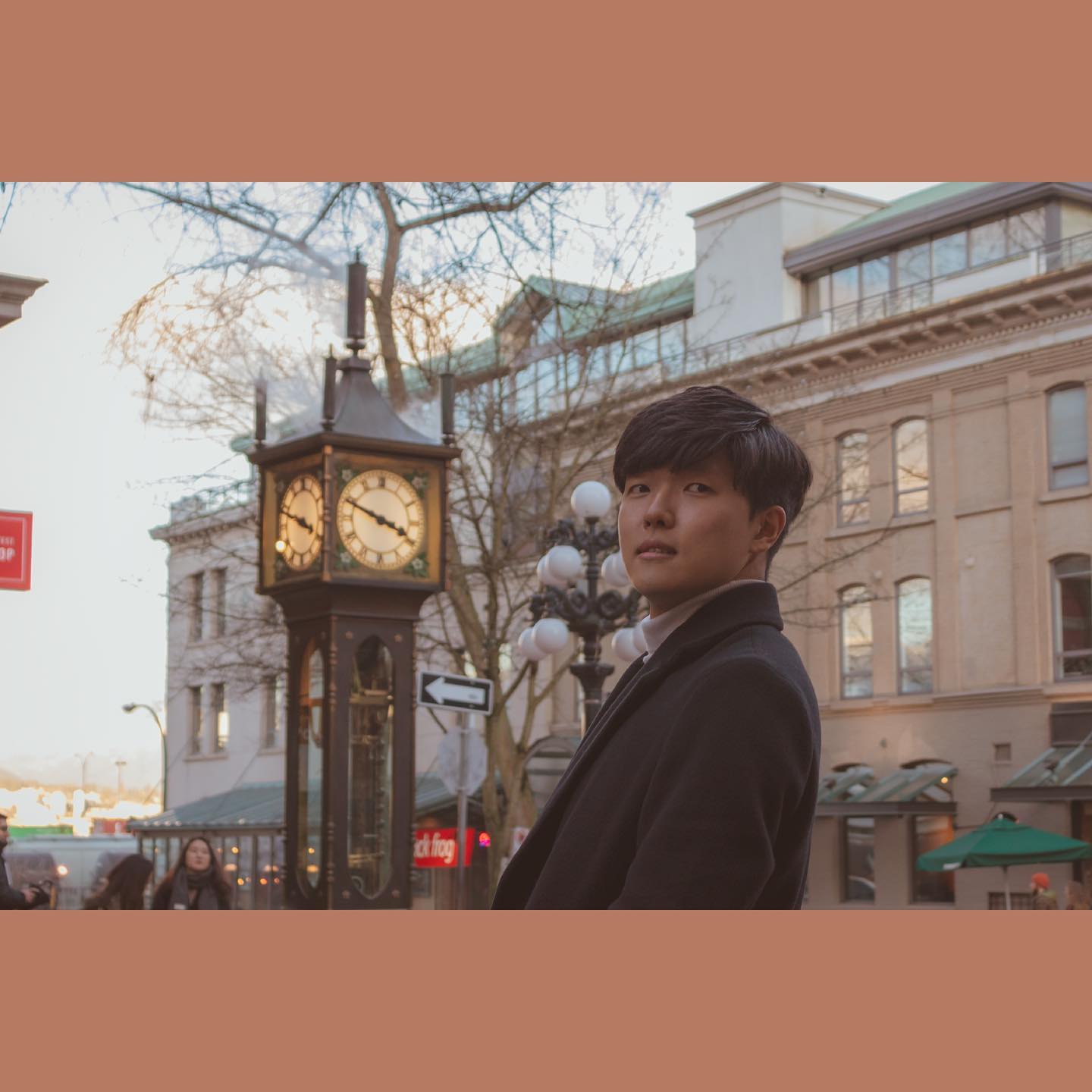 _
⠀
여름이 제일 예쁜 도시,
겨울에 공부하러 왔습니다
