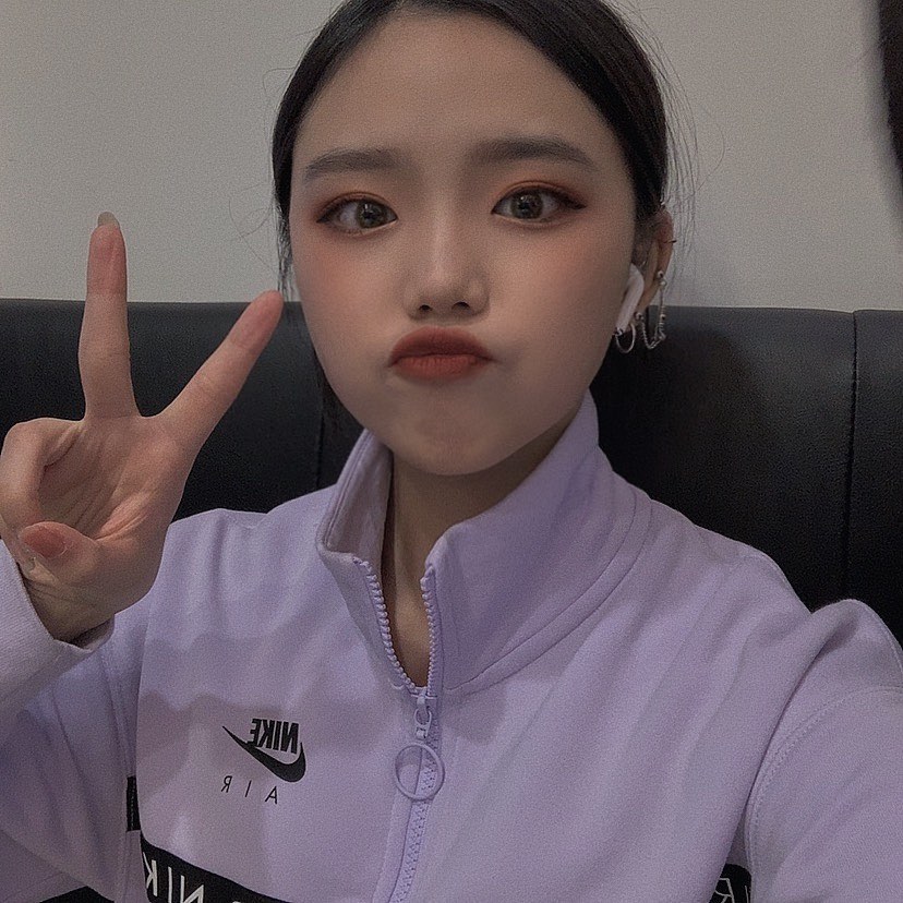 🥱😶