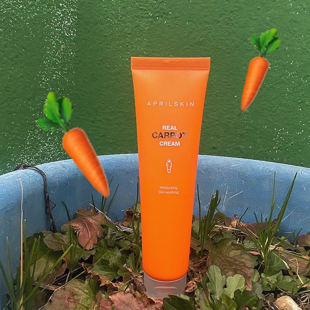 박하나 on Instagram: “🥕 리얼 캐롯 블레미쉬 클리어 크림🥕
-
예민하고 푸석한 피부에 좋은 클리어 크림✨
-
당근 속 다량 함유된 비타민 A와 베타카로틴 성분이 들어있어요✨
#에이프릴스킨”