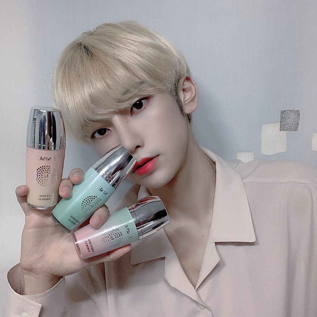 승휘 on Instagram: “끈적거림없이 편하게 발림성이 좋은 앰플 화장전에 바르고 화장하면 그날 화장은 완벽!!! @sciencebeautylab”