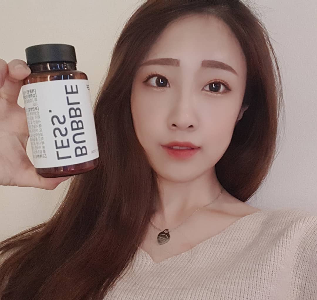 나무랑콩이랑 on Instagram: “⠀ [버블레스릴리프-월경전증후군완화♡] 그날만되면? 그날만다가오면? 유독 지치고 피로하고, 불편감이큰것같아요.ㅠㅠ ⠀ 그래서 월경전 증후군 개선에 도움을 줄 수 있는 '감마리놀렌산' 함유된 여성용 보조건강제 버블레스 릴레프 소개시켜드리려해요! 1일…”
