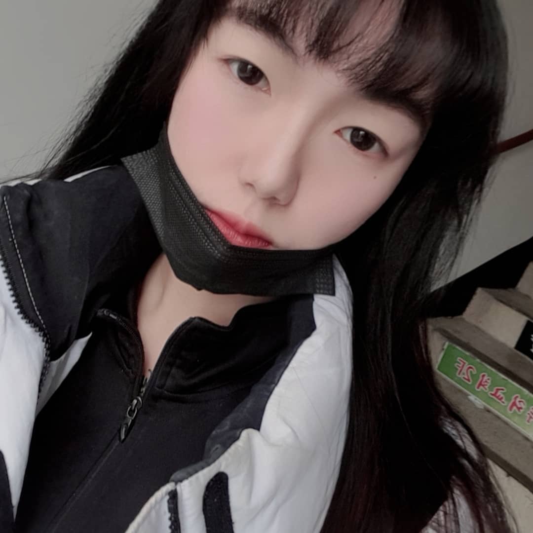 네일 모델 가는길🔥 컨디션은 쪼끔 별로😢😢