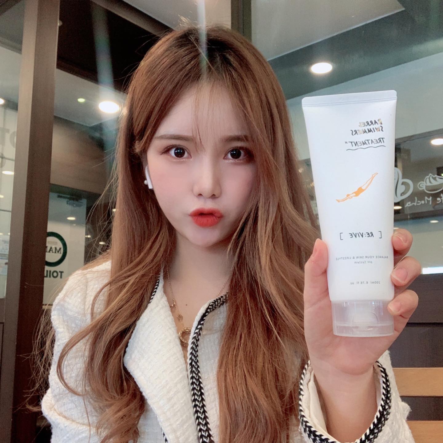 #배럴 #배럴코스메틱스 
열흘정도 꾸준히 사용해보니
트리트먼트랑 바디로션이 최애🤍
머리부터 발끝까지 더 상하기전에 관리해욥