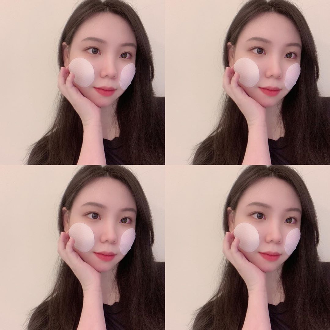 ო이현진ო on Instagram: “믿고사용하는 새로 리뉴얼된 제로모공패드 하나로 관리하장~ෆ . . . . . . . . . . . . . #메디큐브 #medicube #제로모공패드 #모공타이트닝 #모공패드 #모공관리 #각질관리 #피지관리 #휴대용케이스 #ad #리뷰쉐어…”
