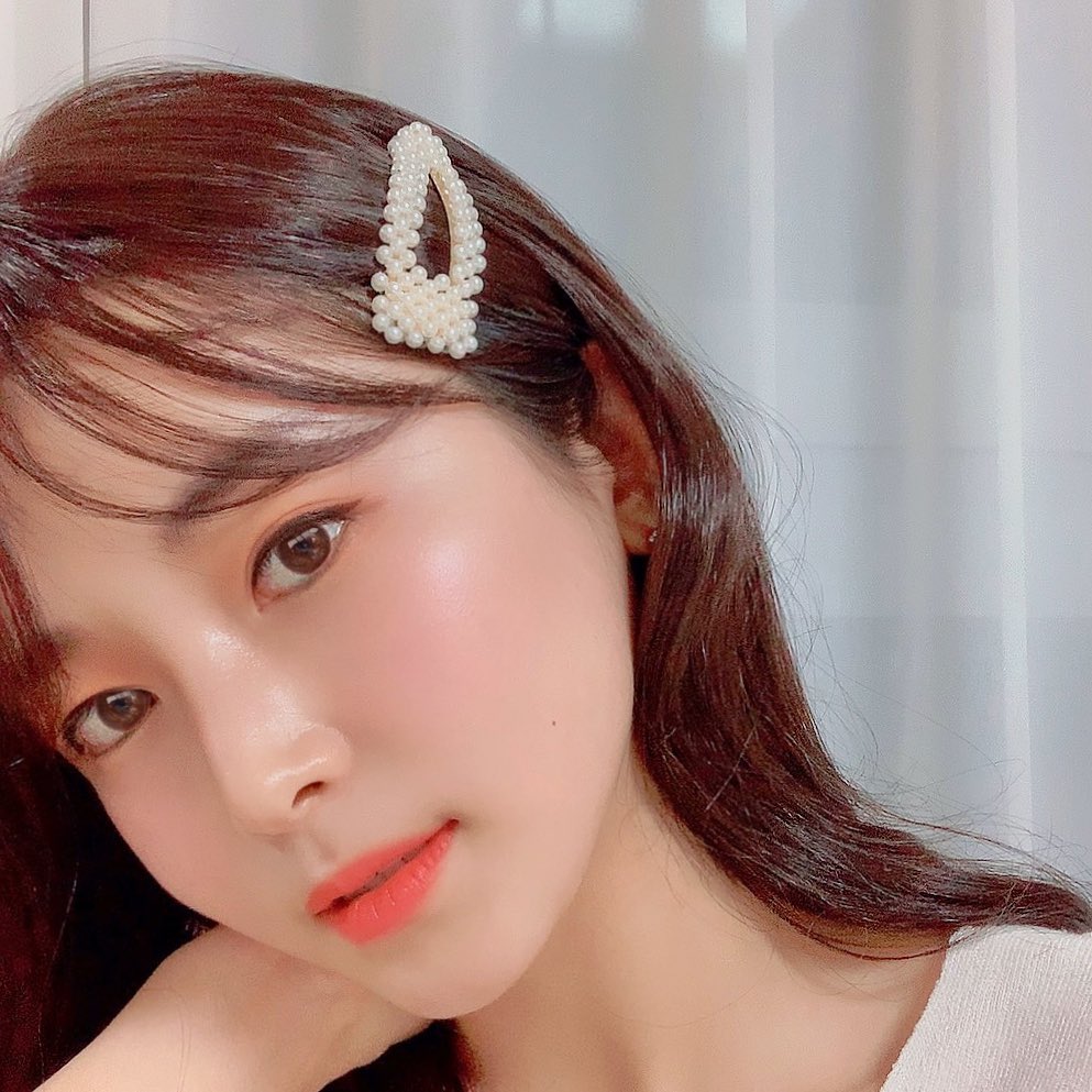 새벽전화 하지마세요
특히, 발신번호표시제한

할 말은 언니가 더 많을것 같은데
#할많하않🤐