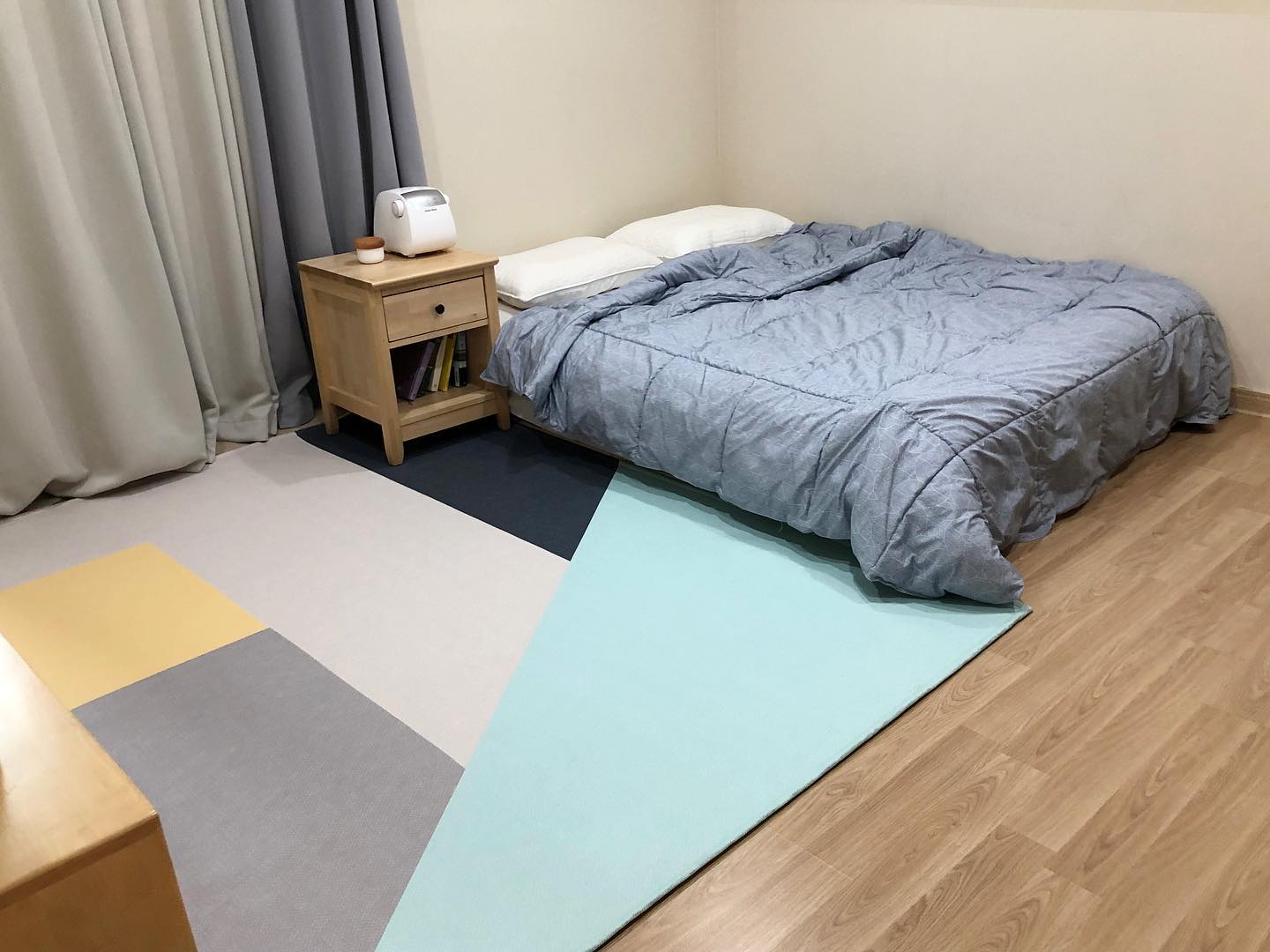 ㆍ
방수러그
ㆍ
반려동물키우거나 아이있는집에 👍
먼지없는 방수러그이며 세탁가능!
안전인증된 상품인데 가격도 저려미ㅠㅠ
ㆍ
ㆍ
ㆍ
ㆍ  #주호데코 #러그 #거실러그 #먼지없는러그 #방수러그 #카페트 #강아지매트 #애견매트 #거실카펫트 #좋아요#인친 #맞팔 #선팔 #애견스타그램 #자취스타그램