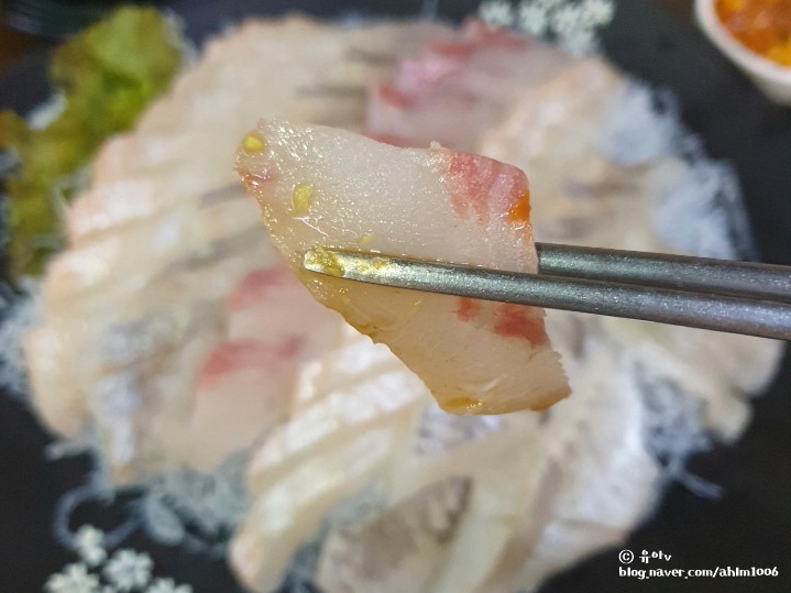 수원야구장 맛집 - 회타운에서 두툼한 회 먹고왔어요