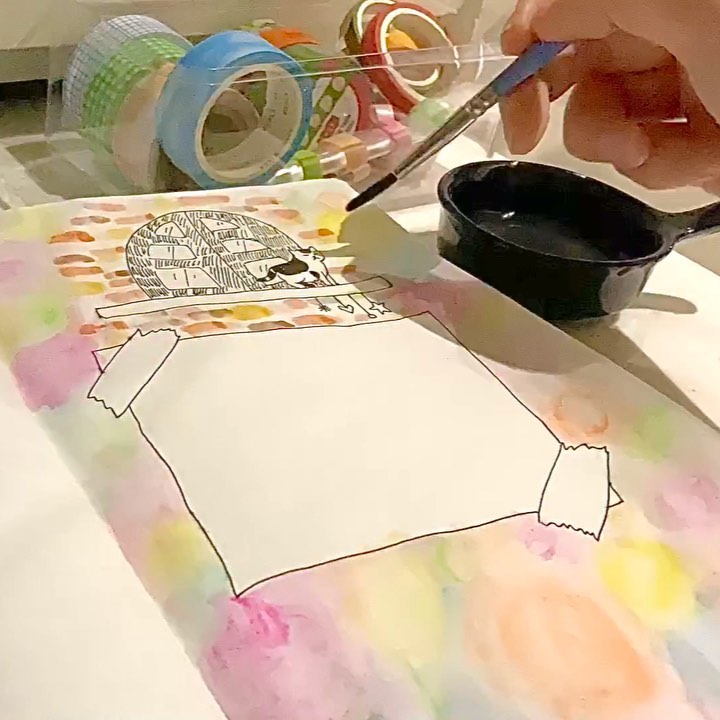 다꾸는 아니구,,그냥 낙서랄까요??😋 아무생각없이 수채색연필로 칠하며 놀았어요🎨
종이는 울었지만😝