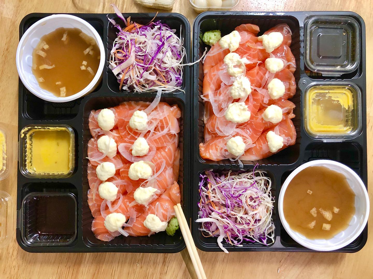 부산 재송동 연어초밥 맛집. 쿄다이스시 가성비 좋고, 두툼한 연어초밥