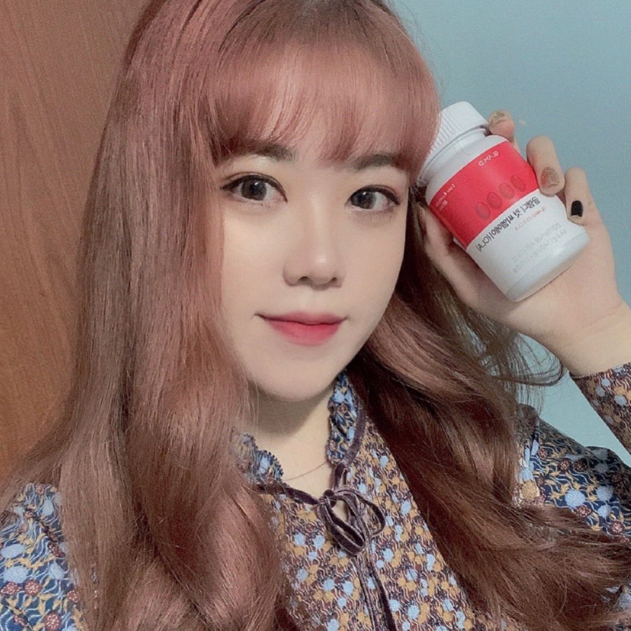 잰e on Instagram: “요즘 약속이 잦아져서 챙겨 먹고 있는 CLA🙌🏻 - - 운동, 식이조절과 함께 병행해주면 좋다해서 일주일동안 섭취해본 결과 2키로나 감량✨ - [글램디 컷 씨엘에이(CLA)] - - 공액리놀레산(CLA) 성분을 주 원료로 담아 과체중인 성인의 체지방…”