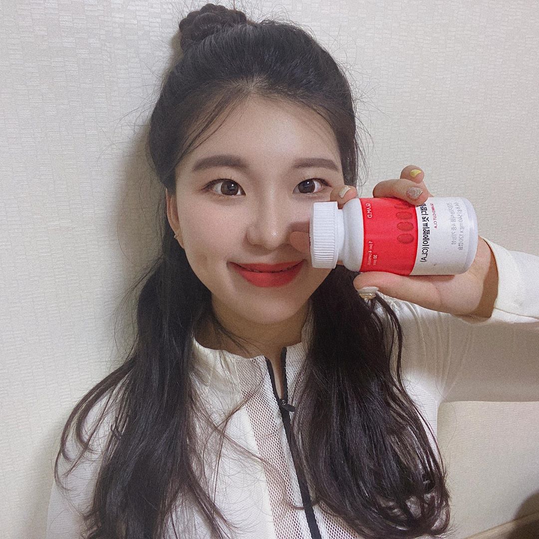 예은(구본승) on Instagram: “글램디 이친구 요즘 핫 하다던대 🙊
 운동후 식전/식후 물과 함께 1일 2회, 1회 2정

#글램디 #glamd #글램디CLA #다이어트 #체지방감소 #기초대사량증가 #ad @glamd_official”