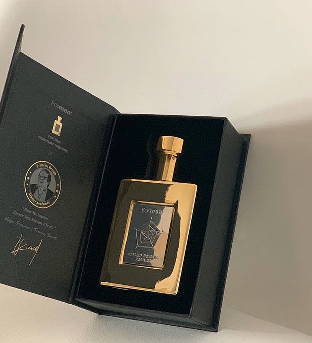 쏨쭌❣️ on Instagram: “이전에 포맨트 레드도 되게 잘쓰고있는데 전 세계 0.1%의 마스터 퍼퓨머가 조향했다는 #포맨트퍼퓸코튼썩세스 ✨가 생겼다 레드랑은 다르게 시원하면서 가볍지않은