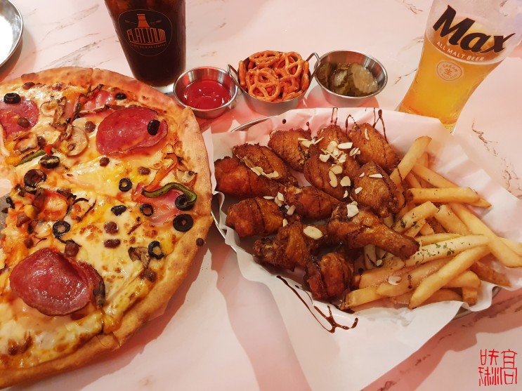 yum~yum! 피자와 윙 맛집! 독산동 마피아피자앤펍