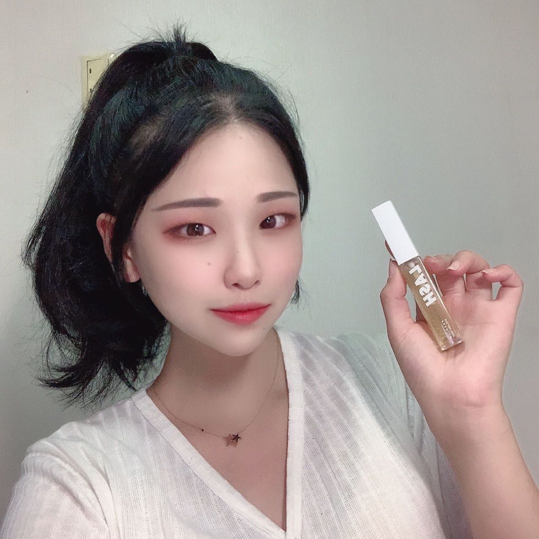  “디오넬 속눈썹 영양제 _ 속눈썹때문에 고민이 되게 많았는데 마스카라랑 연장때문에 빠진 속눈썹 이제 영양제 발라서…”