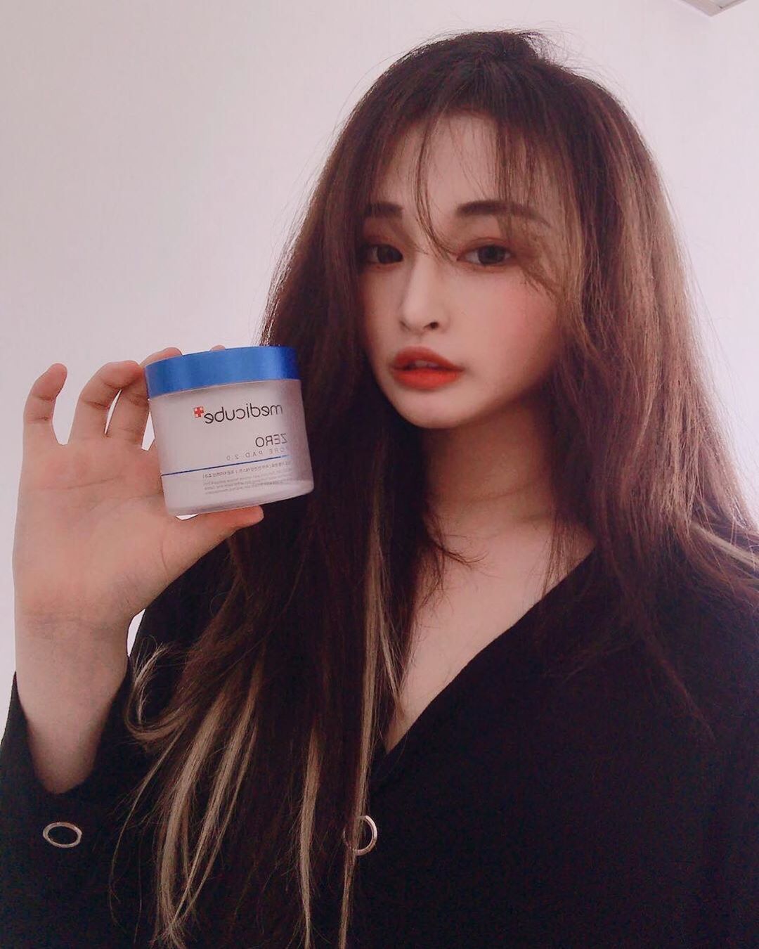  “⭕️제로모공패드 2.0⭕️ - - - 👉🏻제로 모공 패드 2.0은 11가지 임상을 완료한 모공 타이트닝 효과 제품으로 피지 개선은 물론 각질…”