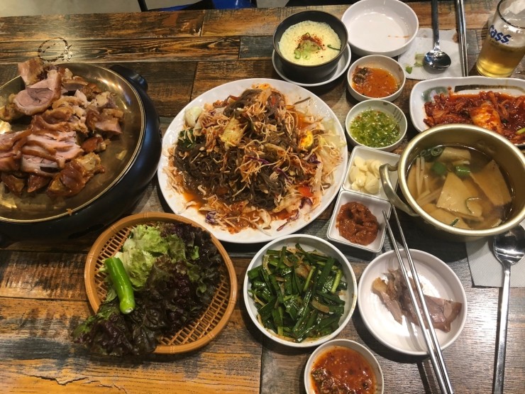 왕십리오랜 맛집 호야네족발