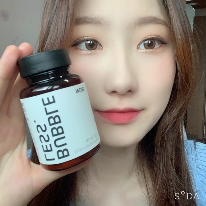 하윤승 on Instagram: “철분제를 참 경박스럽게 먹는 것 같지만,,, 너무 맛있어서 하루에 ᄒ