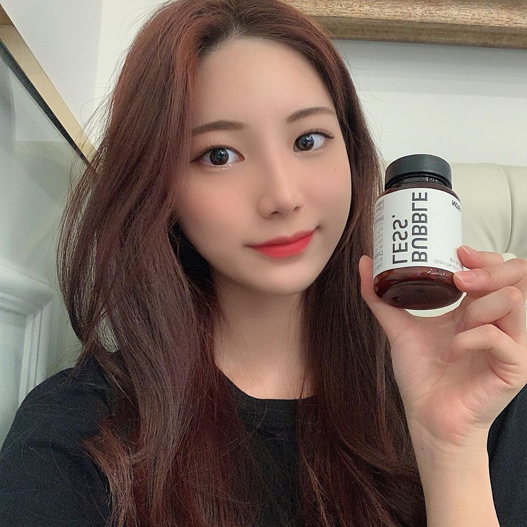 아현 on Instagram: “너무 맛있어서 하루 한알만 못먹어...철분제 특유 비린맛도 없고 너무 맛ᄋ